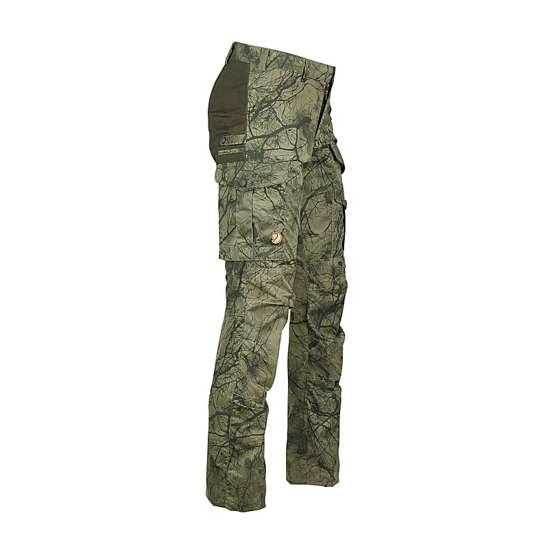 Fjällräven Herrenhose Barents Pro Hunting, green camo-deep forest, Größe 58